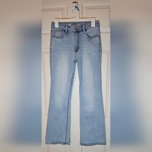 No Boundaries High Rise Cropped Flare Jeans Light Wash - Size 8